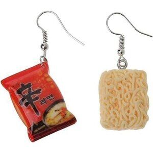 1 Pair Red Funny Instant Ramen Noodle Chili Novelty Food Drop Earrings